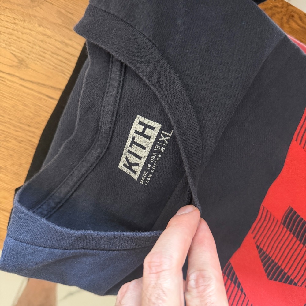 Kith Set Logo Tee Navy Blue Red Graphic Print Short Sleeve Cotton Shirt XL - Picture 3 of 3